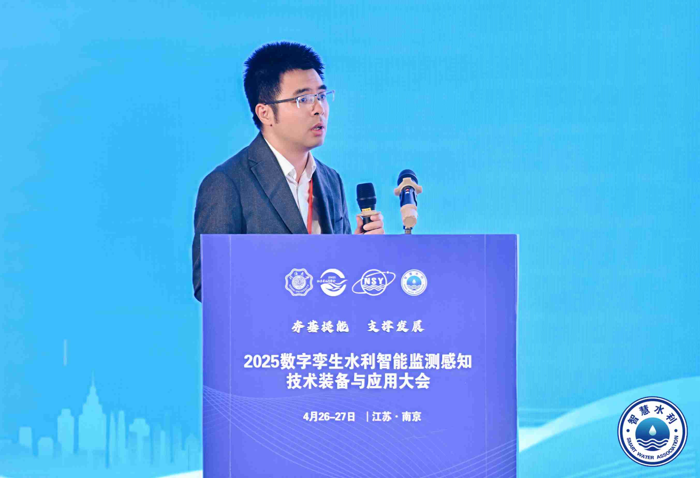 1_20250428092703.jpg LEE_9546(1).jpg