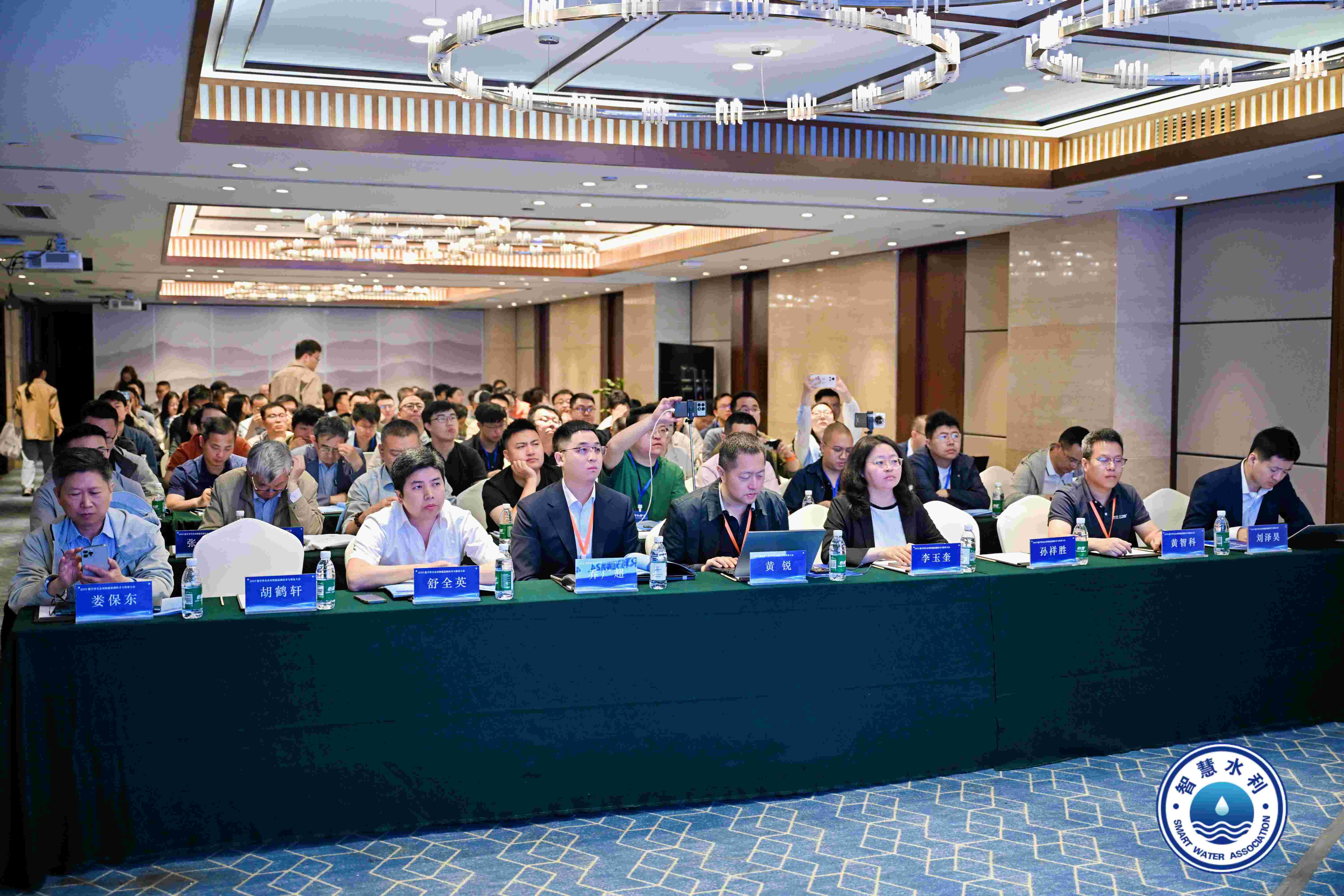 1_20250428093253.jpg LEE_9261(1)(1).jpg